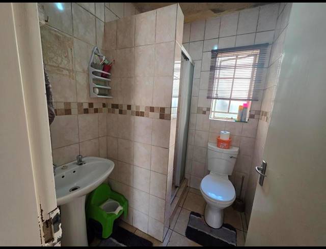 3 BEDROOM APARTMENT FOR SALE IN ELSPARK EXT 4
